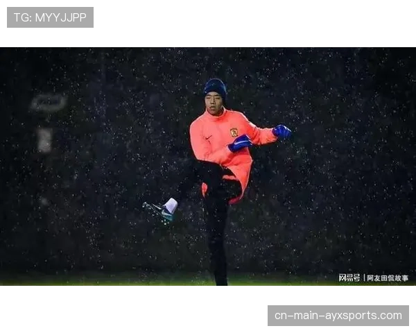 青岛西海岸刘世博门线多次神扑保胜果 郑智变阵五后卫稳固防守体系 青岛西海岸刘世博门线多次神扑保胜果 郑智变阵五后卫稳固防守体系